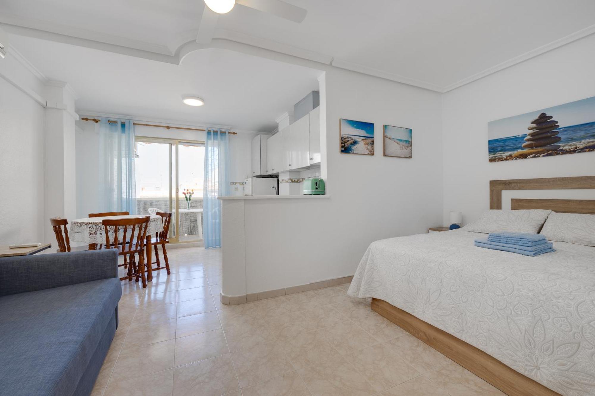 Studio Relax Playa Del Cura, Felix Rodriguez 3 托雷维耶哈 外观 照片
